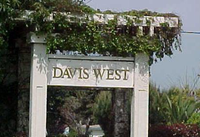 Davis West Homes are West of 880 at Davis street